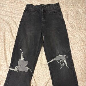 Women’s Black Distressed Jeans